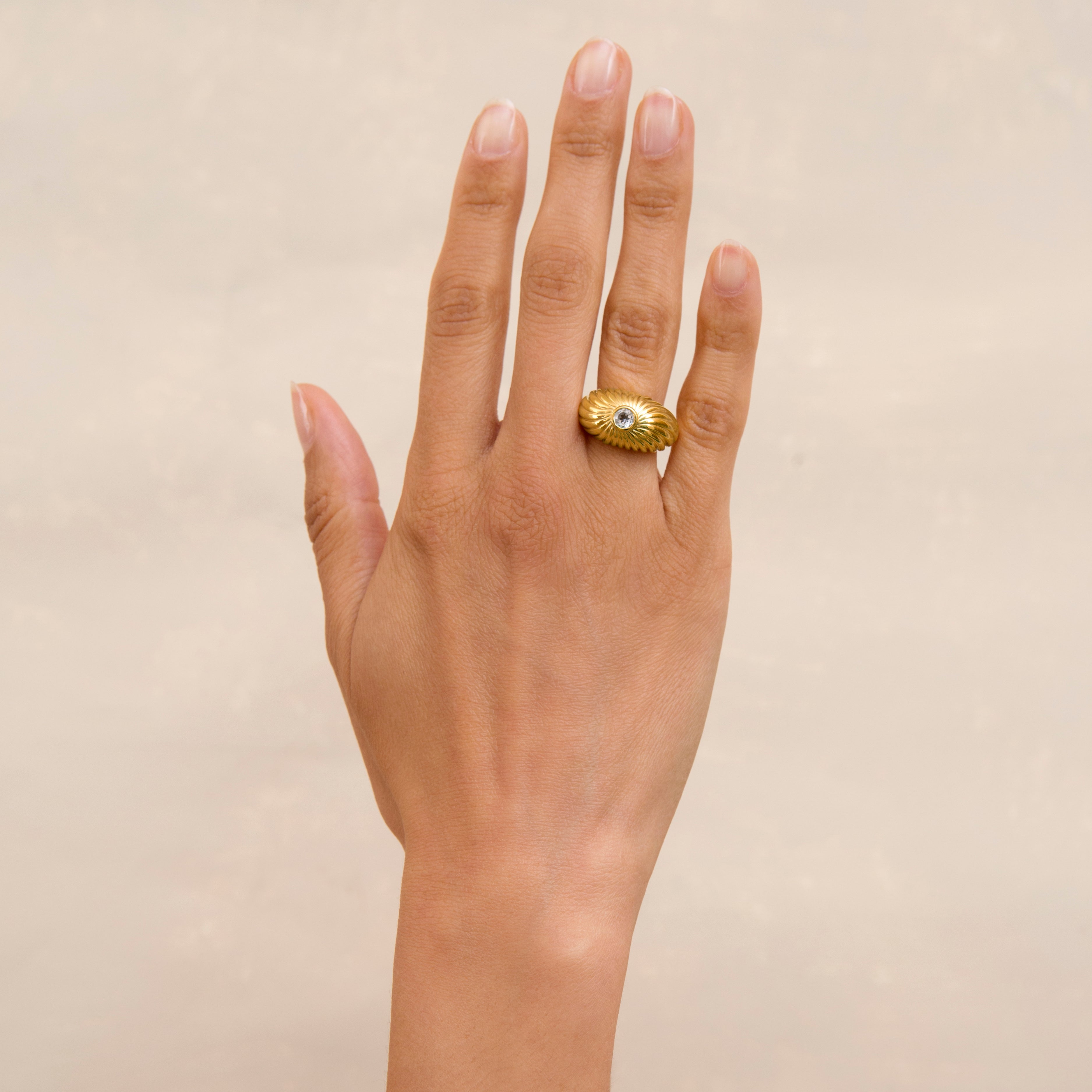 【DAPHiNE】18Kゴールドプレート THIN OLI リング '関税込み' Chunky Gold Rings | 18t Gold Plated Rings | Daphine – Daphine EU