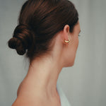 Daphine Maia ear cuff earring in gold